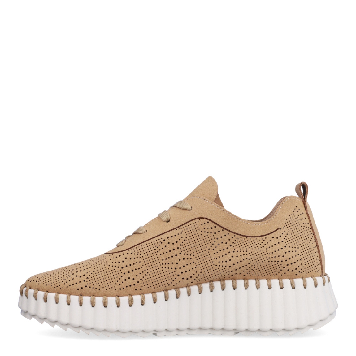 Deportivas transpirables de la marca Walk & Fly, modelo AH-96. Exterior en piel color camel con efecto troquelado. Cierre con cordones camel y con plataforma de goma dentada y cuña de 3cm de altura. Estas deportivas Walk & Fly AH-96 tienen la comodidad que necesitas en tu día a día!