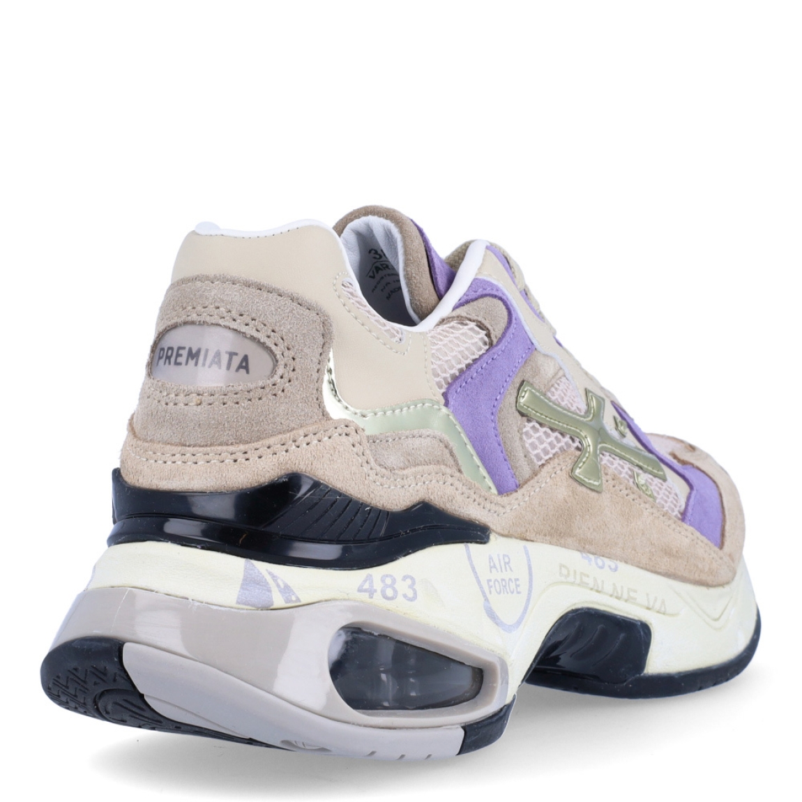 Deportivas de la marca Premiata, modelo SHARKYD. Exterior de las deportivas en ante y piel efecto rejilla color beig con detalle del logo en color dorado y aplicaciones ante color lila. Interior de las deportivas en piel color blanco. Cierre de las deportivas Premiata con cordones. Deportivas con cuña de 4cm de altura. Estas deportivas Premiata SHARKYD son un complemento ideal para tu armario de temporada!