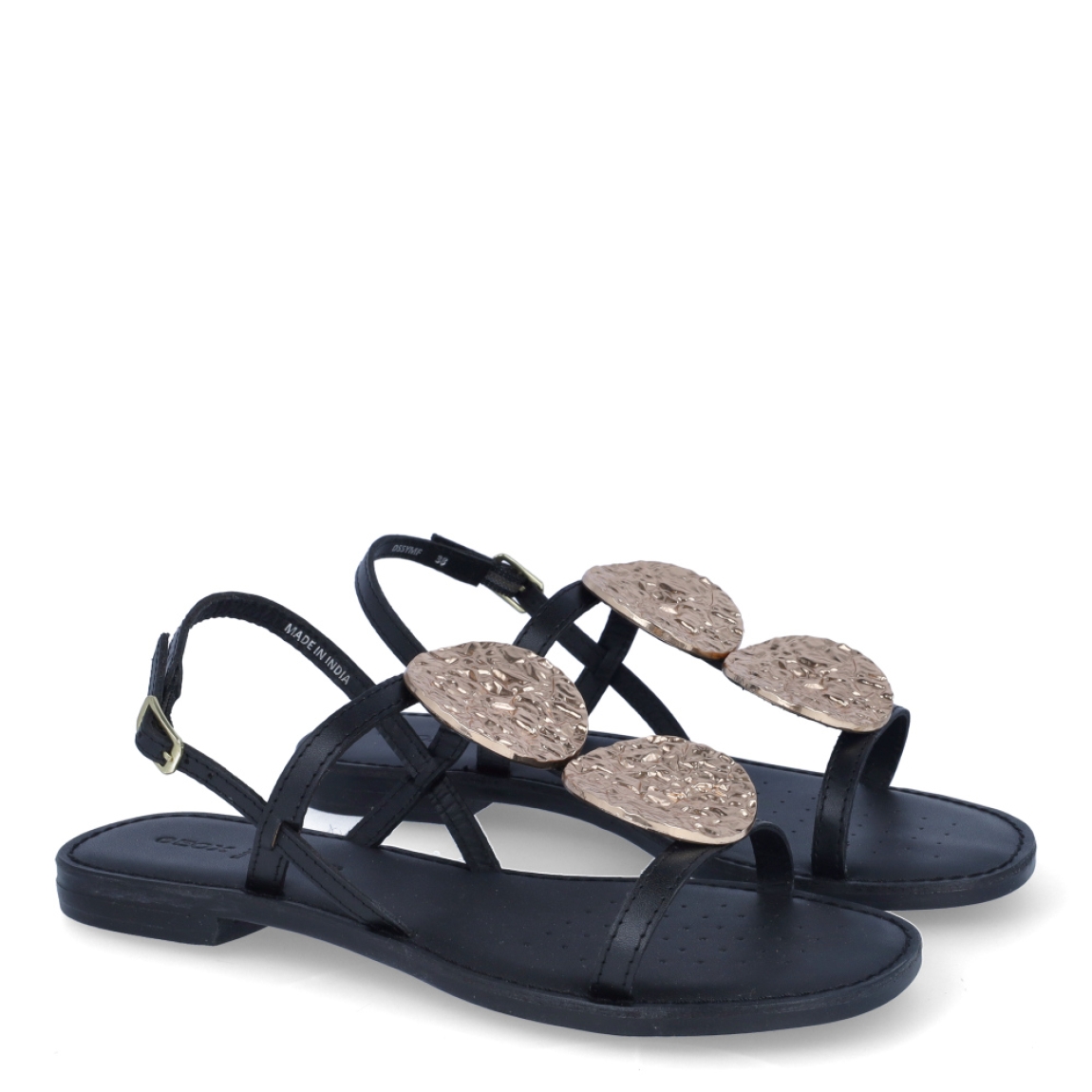 Sandalias de la marca Geox, modelo VIRGI. Exterior en piel color negro con aplicaciones de brillantes. Interior en piel color camel. Cierre de sandalias Geox con hebilla. Sandalias con suela plana. Estas sandalias Geox VIRGI son unas clásicas, que darán a tu look un estilo único!