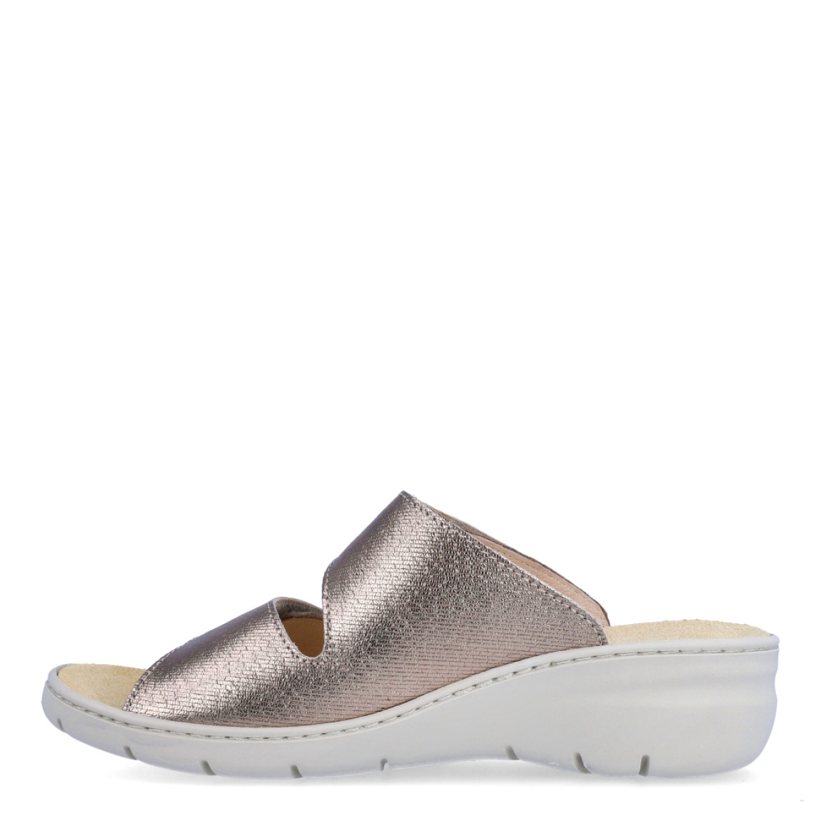 Sandalias de la marca Comfort Class, modelo VICKY. Exterior de las sandalias en piel color taupe. Interior de las sandalias en piel color beig con plantilla acolchada y extraíble. Cierre de las sandalias con doble velcro y cuña de 3cm de altura. Estas sandalias Comfort Class VICKY son un complemento perfecto de comodidad para tus looks diarios.