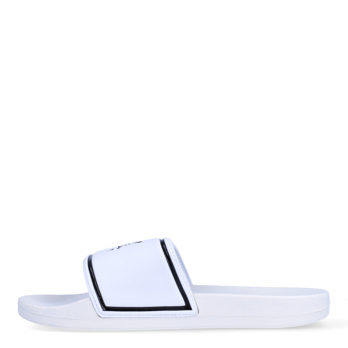 Chaclas clásicas de la marca Camper, modelo C60. Exterior en neopreno color blanco con detalle de estampado de logo en noche sobre pala. Suela de goma plana. Estas chanclas Camper C60 son un complemento ideal para disfrutar de la comodidad al caminar.