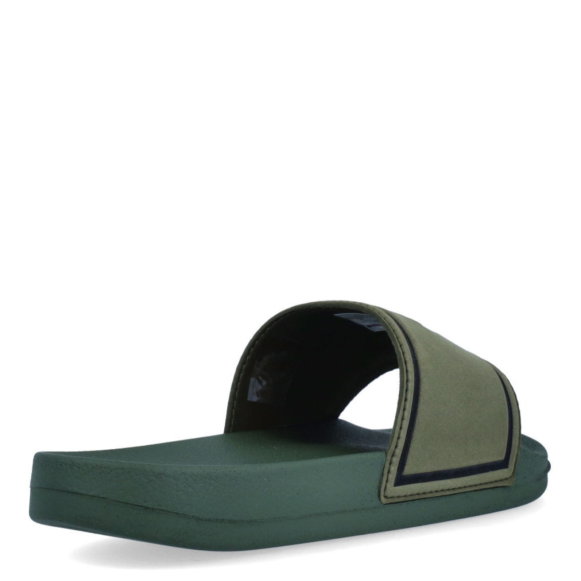 Chaclas clásicas de la marca Camper, modelo C60. Exterior en neopreno color verde con detalle de estampado de logo en noche sobre pala. Suela de goma plana. Estas chanclas Camper C60 son un complemento ideal para disfrutar de la comodidad al caminar.
