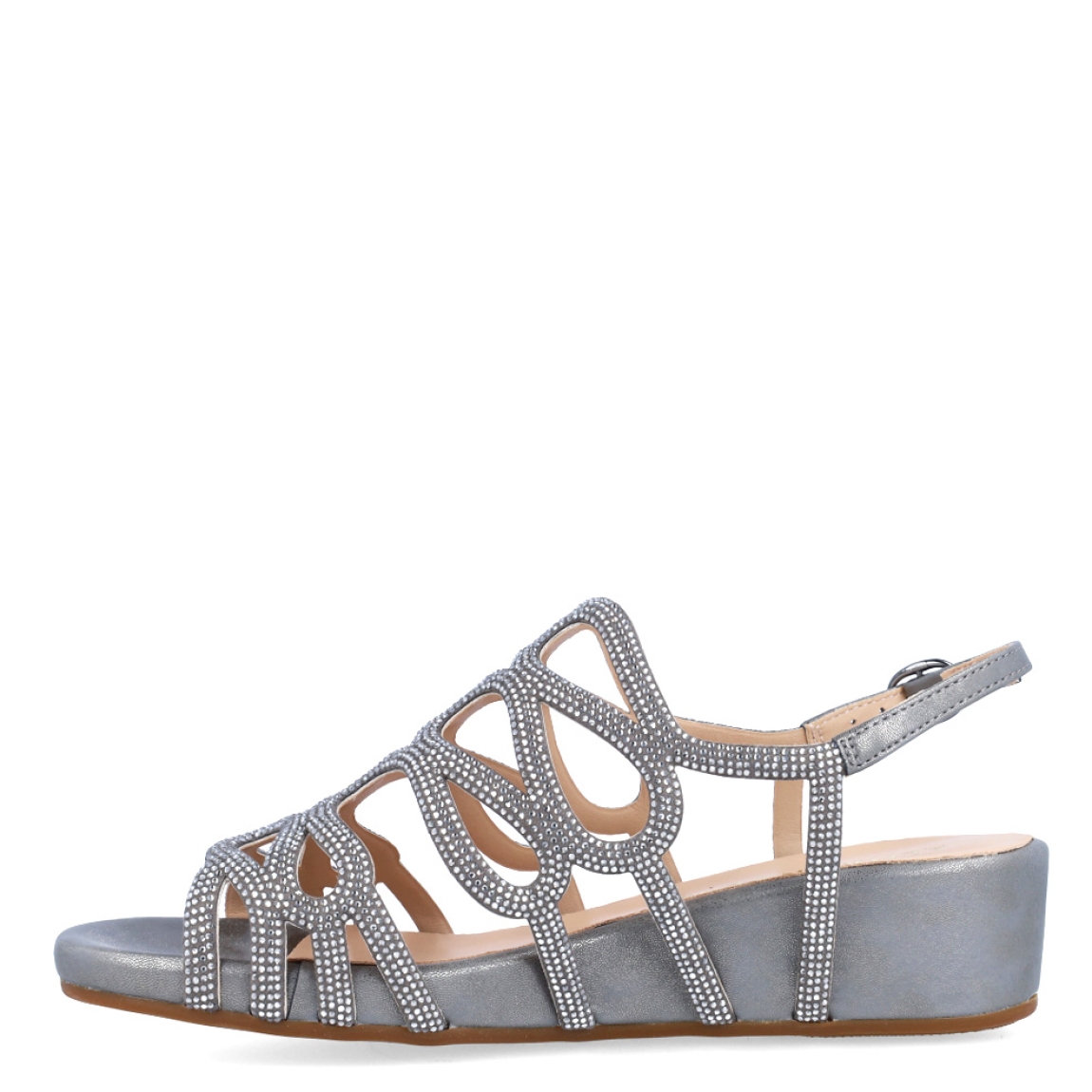 Sandalia de la marca Alma en Pena, modelo ALBALORIOS. Elaboradas en piel color plata con detalles de pedrería, puntera redondeada. Interior en piel color nude con estampado de marca. Cierre con hebilla y la altura del tacón es de 4,5cm. Estas sandalias Alma en Pena ALBALORIOS es ideal para lucir con estilo y comodidad tus outfits de esta temporada!