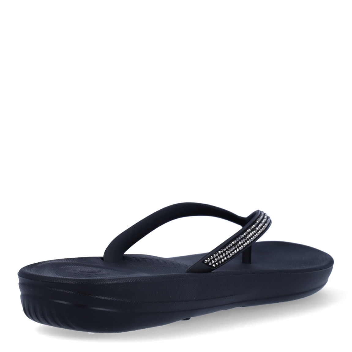 Sandalias de la marca Fitflop, modelo IQUSHION. Exterior elaborado en neopreno color gris con brillantes en pala. Interior en piel color gris. Suela plana de goma. Estas sandalias Fitflop IQUSHION son ideales para esta temporada!