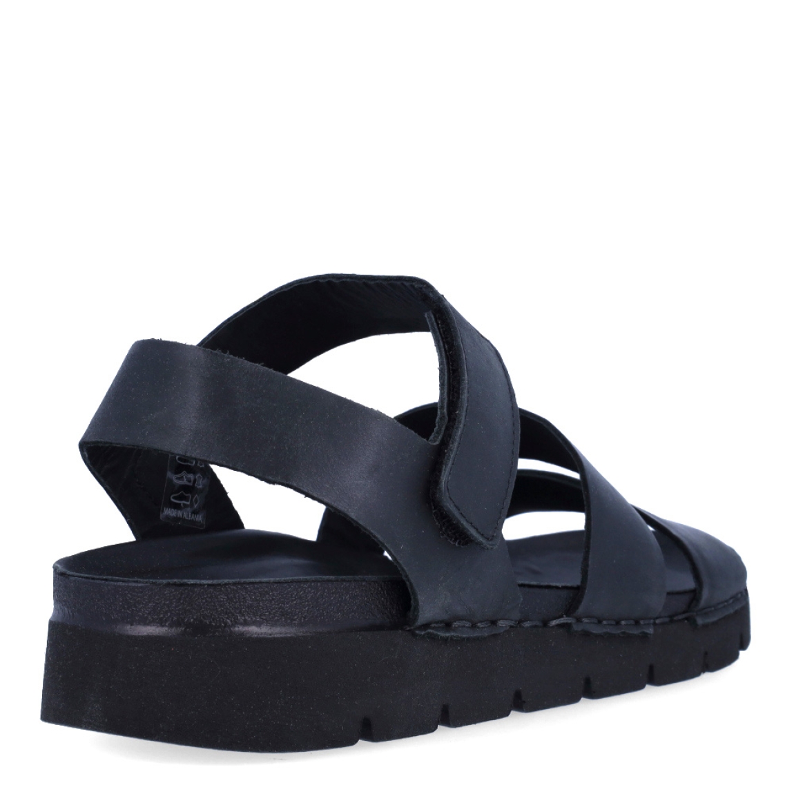 Sandalias de la marca Walk & Fly, modelo LEOR. Exterior de las sandalias en piel color negro con tiras en pala. Interior de las sandalias en piel color negro. Cierre de las sandalias Walk & Fly con velcro y suela de goma con 3cm de altura. Estas sandalias Walk & Fly LEOR son un complemento clásico de temporada, te darán una comodidad absoluta. No te puede faltar en el armario.