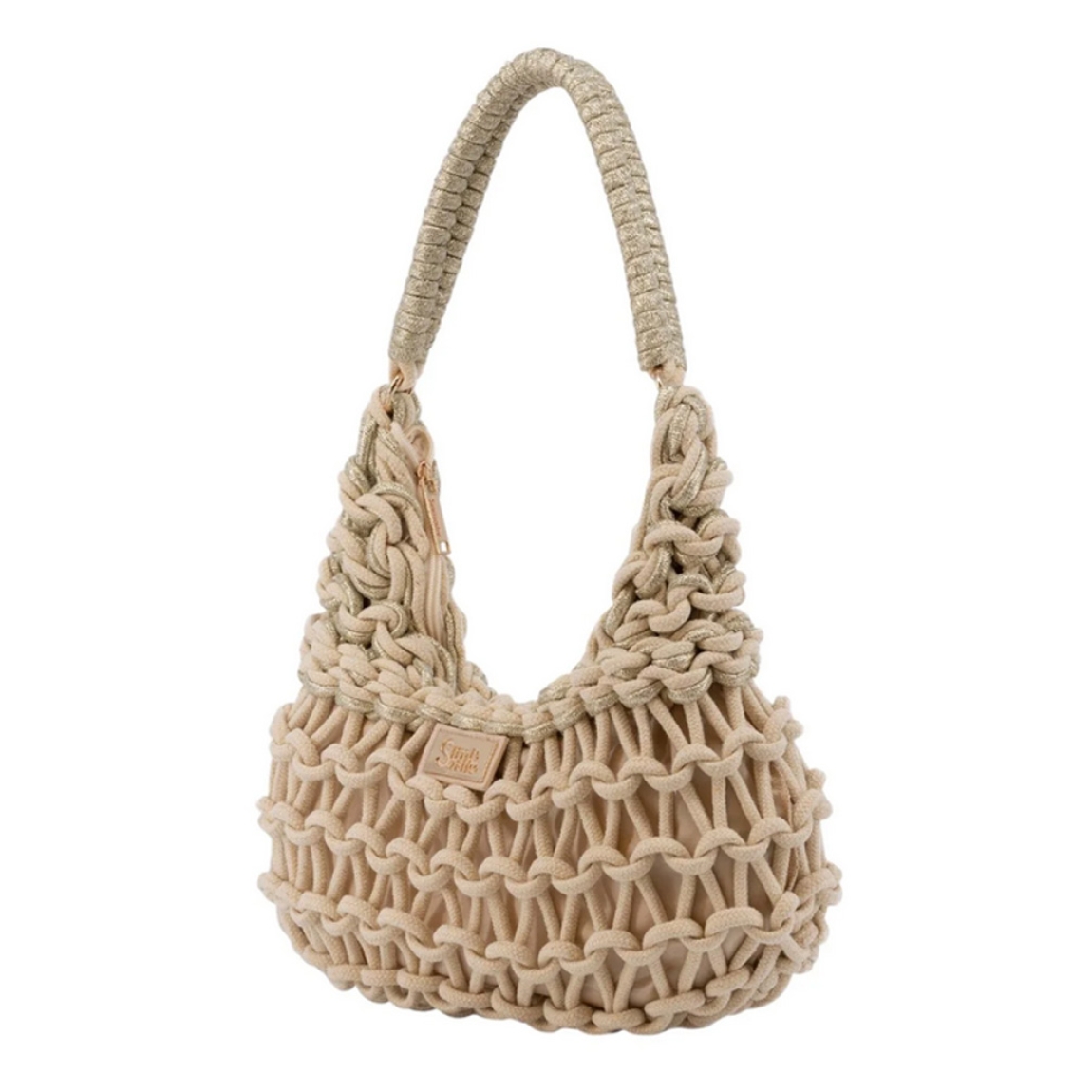 Bolso hobo de la marca Simosastre, modelo CECILE. Bolso fabricado en tejido de tela con forma de cuerdas color beig, con cierre cremallera y bolsillos interiores, asa estilo hobo en poli piel al tono con mosquetones y bandolera regulable de naylon al tono con mosquetones, logo metalizado. Medidas: alto 17cm y ancho 32cm. Este bolso Simosastre CECILE es ideal para lucirlo esta temporada!