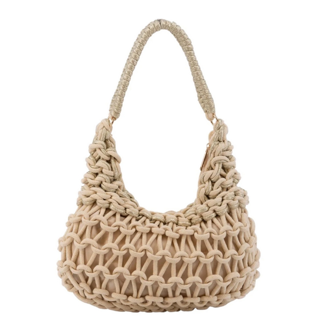 Bolso hobo de la marca Simosastre, modelo CECILE. Bolso fabricado en tejido de tela con forma de cuerdas color beig, con cierre cremallera y bolsillos interiores, asa estilo hobo en poli piel al tono con mosquetones y bandolera regulable de naylon al tono con mosquetones, logo metalizado. Medidas: alto 17cm y ancho 32cm. Este bolso Simosastre CECILE es ideal para lucirlo esta temporada!