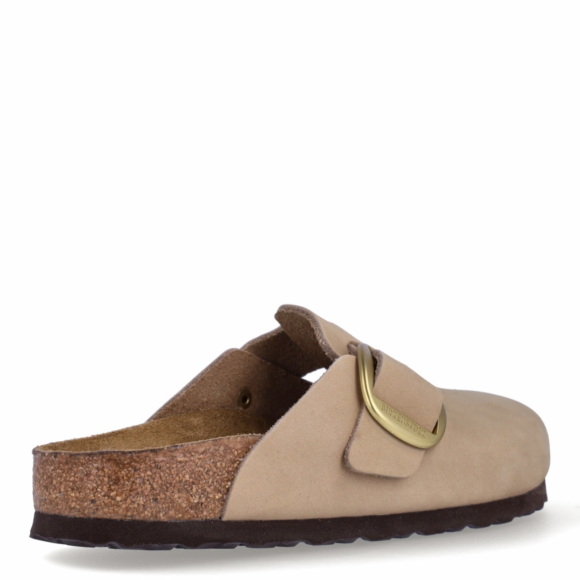 Zuecos de la marca Birkenstock modelo BOSTON. Exterior e interior elaborado en ante de color camel con puntera redonda. Zuecos Birkenstock con cierre de hebilla ajustable en la pala. Suela de corcho de 2,5 cm de plataforma. Planta ergonómica. Hechas en Alemania. Zuecos Birkenstock BOSTON son el complemento ideal de comodidad y ligereza para esta temporada!