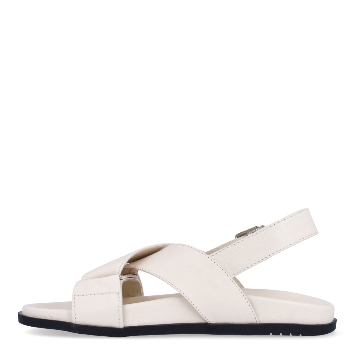 Sandalias de la marca Itse, modelo LENA 22. Sandalias elaboradas en piel color beig con detalles en tiras cruzadas en la pala. Cierre de las sandalias con hebilla en el tobillo y plataforma plana de goma. Estas sandalias Itse LENA 22 son el complemento que dará personalidad y comodidad a tus looks de temporada.