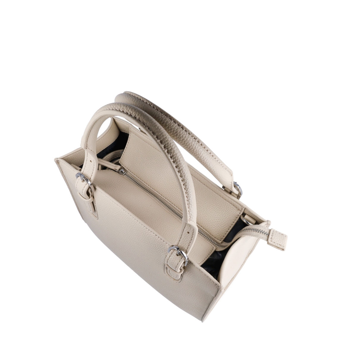 Bolso clásico de la marca Armani Exchange, modelo LOUS. Exterior en piel color beig, con logo en parte frontal. Cierre con cremallera, y doble asa, fija y regulable para máxima comodidad. Bolso con amplio espacio interno. Medidas: alto 23cm y ancho 29cm. Este bolso Armani Exchange LOUS es un complemento ideal para esta temporada!