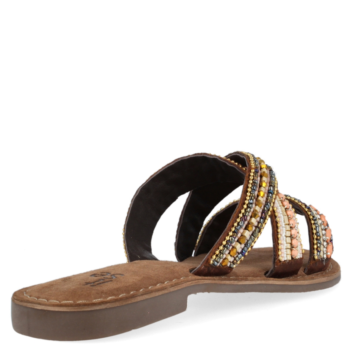 Sandalia de pedreria de la marca Itse, modelo Tala. Exterior de la sandalia de piel de color marrón. Exterior de la sandalia decorado con pedrería multicolor. Interior de la sandalia de piel de color marrón. Pala con suela de goma flexible y ligera. Sandalia con plantilla acolchada para garantizar el máximo confort. La sandalia de Itse, modelo Tala, es la sandalia perfecta para el verano. Es una sandalia cómoda y versátil para cualquier plan de verano.