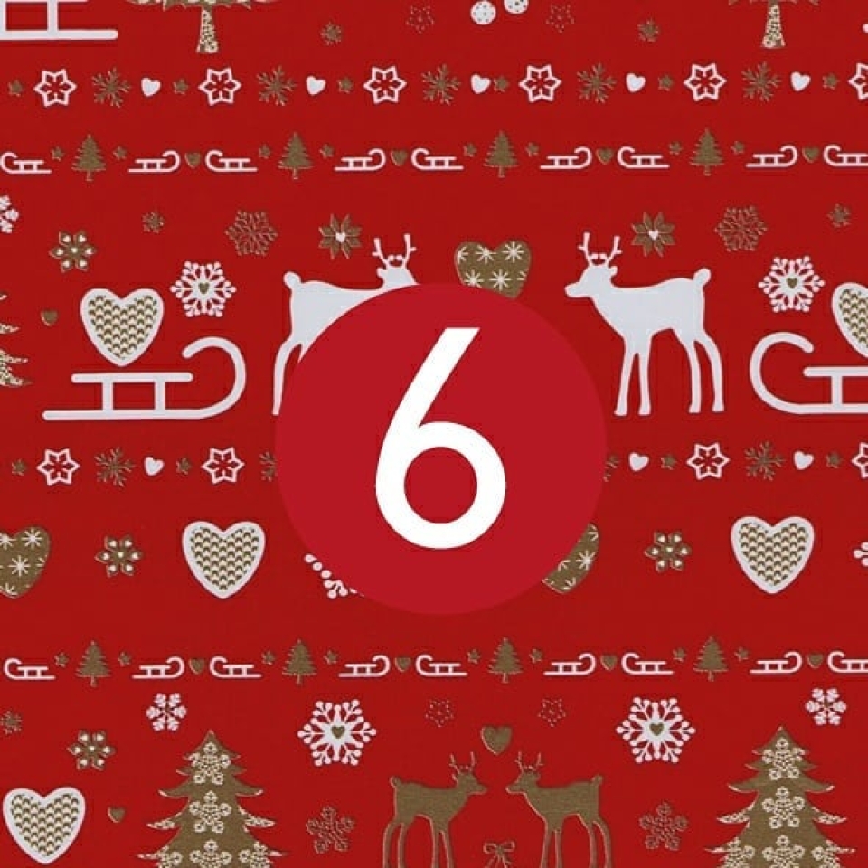 ¿A qué esperas para participar? 🎉🎁 . Tenéis tiempo hasta las a las 20h. El ganador lo publicaremos en las stories el lunes 7 de diciembre. . ¡Mucha suerte☘! . . . . . #sorteo #regalo #premio #suerte #sorteozapatiloas #navidad #home #homestyle #calzado #participa #ilusión #sorprendente #barcelona #madrid #spain #bcn #baixllobregat #valencia #castillayleon #castillalamancha