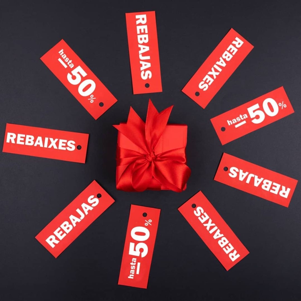 ⚡️ REBAJAS ⚡️ Hasta un -50%*en una gran selección de artículos. 😱 Dáte prisa ¡¡ Aprovecha y compra los regalos de reyes que te faltan!!🎁❤ También en nuestra web 👉Munné1941.com #rebajas #sales #rebajaszaptos #rebajasbotas #rebajasbotines #descuentos #enero #rebajasenero #promo #moda #tendencias #regalo #trens #rebaixes #barcelona #madrid #bcn #baixllobregat #hellsadict #hells