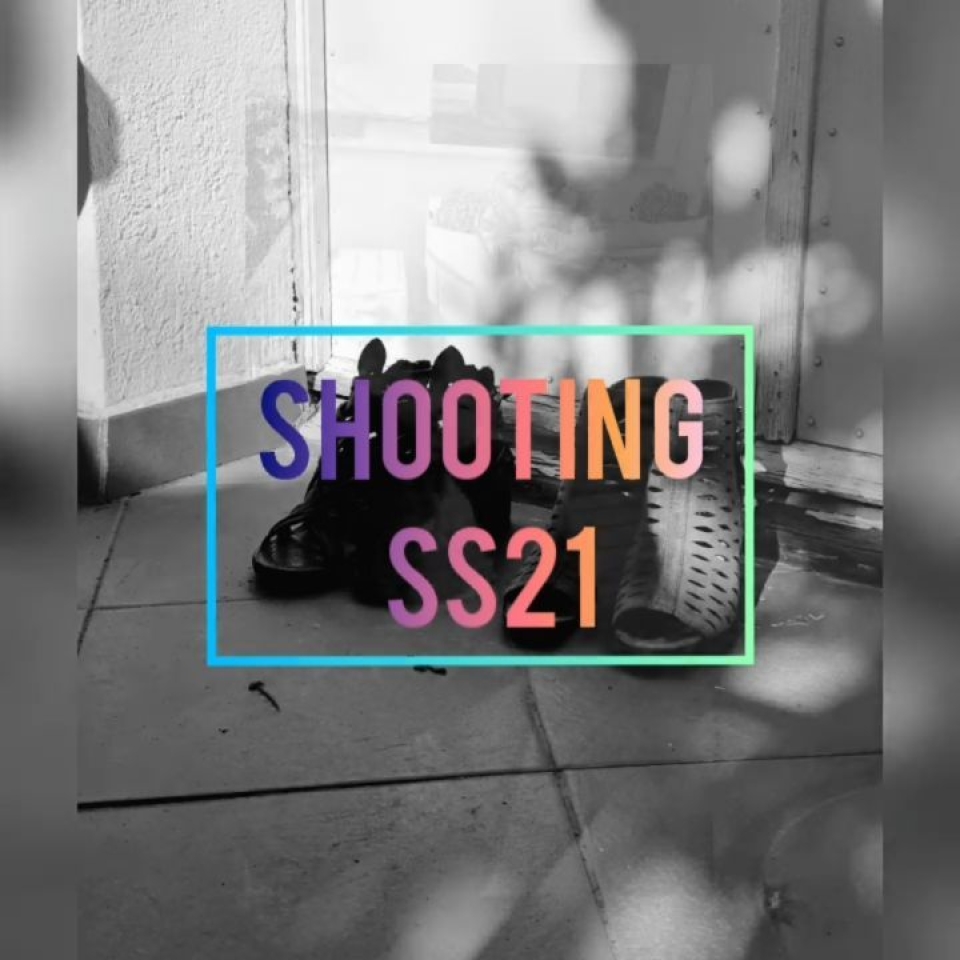 🙌¡Ya están aquí las imágenes del shooting y el avance de colección! ¡¡Qué ganas teníamos de presentaros las propuestas de la temporada SS21!! 👗❤@verdpomamolins . . #shoes #zapatos #sandals #sandalias #sneakers #marca #piel #tendencia #fashion #cool #chic #loveshoes #shoesaddict #newcollection #newcollection2021 #new #primavera #barcelona #madrid #spain #bcn #baixllobregat #valencia #hells #hellsadict