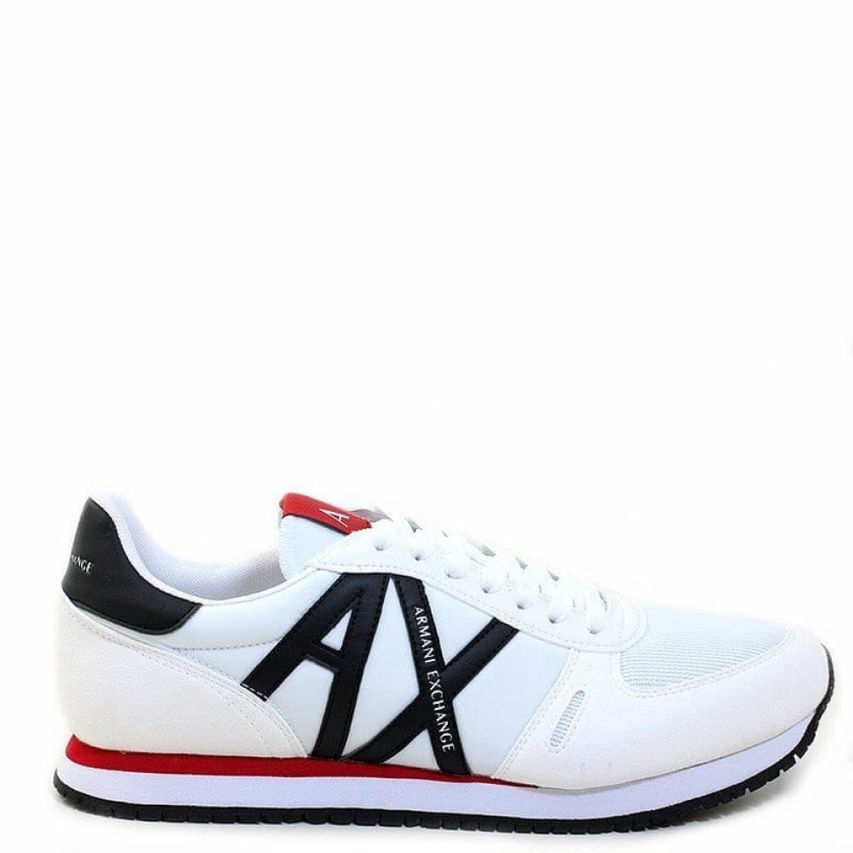 💡Si no sabes qué regalar para el Día del Padre, te ayudamos a escoger las mejores ideas para sorprenderlo y hacerle un bonito detalle.  👉Munné1941.com . . #men #boy #sneaker #deportivas #deportivaschico #chico #moda #modahombre #zapatos #papa #padre #diadelpadre #armani #marca #deportivasdemarca #firma #tendencias #barcelona #madrid #bcn #spain #baixllobregat #regalo #detalle #amor #armaniexchange .