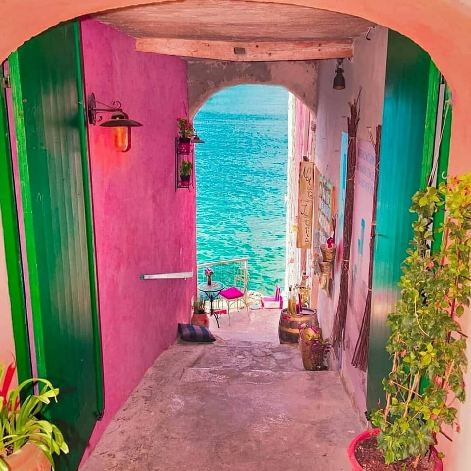La aventura vale la pena.🌺 ¡¡Feliz día!! 📸@delafuentecam . #playa #mar #vacaciones #holidays #beach #sueños #vida #aire #paisajes #sea #paisajesnaturales #formentera #naturaleza #relax #life #croacia #mundo #wold #maritimo #travel #life #paisajes #vida #paisajesnaturales #foto #pinkstreet