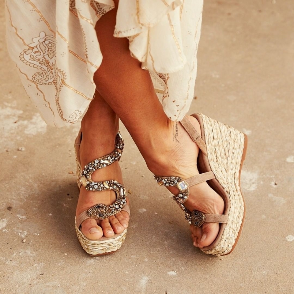 Piedras naturales + rafia= la combinación perfecta