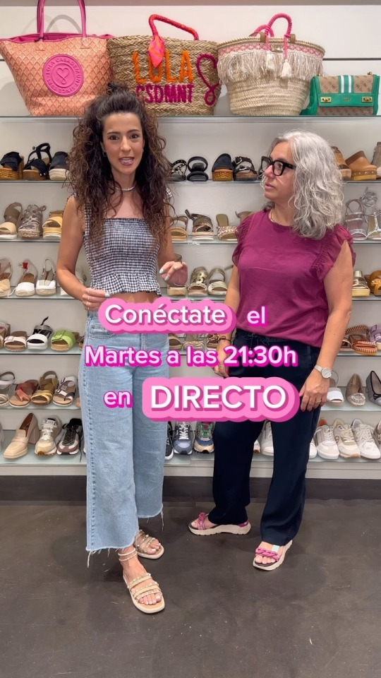 ¡Venta en Directo de Zapatos y Bolsos de Marca con Descuentos Increíbles! ¡Atención a todas las amantes de la moda y las ofertas! El próximo martes a las 21:30h, tenemos preparada una súper venta en directo en nuestro perfil de Instagram, ¡y no querrás perdértela! Prepárate para obtener increíbles descuentos de hasta un 75% en marcas exclusivas como Guess, Alma en Pena, Replay, Lola Casademunt, Pons Quintana y muchas más. ¿Te imaginas llevarte esos zapatos y bolsos que siempre has deseado a precios de locura? ¡Es posible! Conéctate y sé parte de esta experiencia única en nuestro Instagram en vivo. Te garantizamos descuentos exclusivos que solo encontrarás durante la venta en directo. Sí, has leído bien, ¡ofertas especiales solo para quienes estén en línea con nosotros! ¡No te pierdas esta oportunidad de ahorrar mientras te consientes con marcas de alta calidad! ¡Sigue nuestra cuenta para asegurarte de estar al tanto de todos los detalles y promociones antes del gran evento! Recuerda: Fecha: Martes Hora: 21:30h Lugar: Nuestro Instagram en DIRECTO ¡Te esperamos con los brazos abiertos y los precios en el suelo! ¡Hazte seguidor ahora mismo y prepárate para vivir una experiencia de compra inolvidable! #VentaEnDirecto #Zapatos #BolsosDeMarca #Descuentos #ModaExclusiva #OfertasIrresistibles #NoTeLoPierdas #Síguenos #Martes21130h