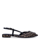Salones destalonados de la marca Tamaris, modelo LÍA. Exterior en tela animal print con punta lápiz y adorno brillante negro en pala. Interior en piel color negro. Cierre con hebilla en tobillo y suela plana. Estos salones Tamaris LÍA son ideales para elevar tus looks con elegancia y estilo!
