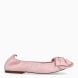 Bailarinas de la marca Ines Palliser, modelo PEGGY. Exterior en piel color nude con detalle de lazo en la pala. Interior en piel color nude con plantilla acolchada y extraíble para mñaxima comodidad. Bailarinas con suela de goma. Estas bailarinas Ines Palliser, modelo PEGGY son ideales para tu día a día!