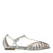 Sandalias de la marca Unique, modelo ELECTRA. Exterior de las sandalias en piel color plata con detalles de tachas. Interior de las sandalias en piel color plata. Cierre de las sandalias Unique con hebilla en el tobillo. Esta sandalias Unique ELECTRA traen un diseño que te ayudará a lucir unos looks con estilo y comodidad a donde vayas.