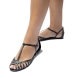 Sandalias de la marca Unique, modelo ELECTRA. Exterior de las sandalias en piel color negro con detalle en tachas. Interior de las sandalias en piel color negro. Cierre de las sandalias UNIQUE con hebilla en el tobillo. Estas sandalias Unique ELECTRA traen un diseño que te ayudará a lucir unos looks con estilo y comodidad a donde vayas.