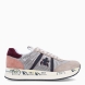 Deportiva de la marca Premiata, modelo Conny. Exterior de la deportiva en ante color taupe con detalles en granate y brillo. Interior de la deportiva de piel de color blanco. Cierre de la deportiva con cordones. Suela de la deportiva de goma estampada, con 3cm de plataforma. Deportiva con plantilla acolchada para garantizar la máxima comodidad a cada paso. La deportiva Conny de Premiata es una deportiva muy cómoda, ideal para marcar estilo.