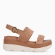Sandalias de la marca Geox, modelo UFUR. Elaboradas en ante color beig con doble tira en pala. Interior en piel color camel. Sandalias Geox con cierre de hebilla en tobillo y suela con plataforma de 6cm de altura. Sandalias Geox UFUR, complemento clásico para tu día a día!