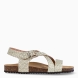 Sandalias de la marca Geox, modelo LB65. Sandalias elaboradas piel trenzada color oro con tiras cruzadas en pala. Interior en piel color camel. Cierre de sandalias Geox con hebilla en tobillo y suela de corcho plana. Sandalias Geox LB65 ideales para esta temporada!