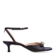 Sandalias de de la marca Itse, modelo MINERVA. Exterior en piel color marrón con detalle de hebilla dorada en pala. Interior en piel color nude. Cierre de las sandalias con hebilla en tobillo. Sandalias Itse con tacón de 4cm de altura. Estas sandalias Itse MINERVA son un complemento que sumará elegancia, estilo y comodidad en tus looks!