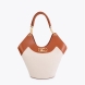 Bolso de la marca Lola Casademunt, modelo HANSEL. Bolso shopper bicolor en canvas y piel sintética. Diseño amplio y desestructurado con detalles dorados. Bolso Lola Casademunt con asa trenzada para mayor confort. Incluye bolsillo interior para organización. Bolso Lola Casademunt HANSEL, ideal para llevar a todos lados!ALTO: 38cm ANCHO: 46cm PROFUNDIDAD: 15cm