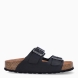 Sandalias Itse, modelo BASTILLE. Sandalias elaboradas en piel color negro. Sandalias con cierre de doble hebilla en la pala. Interior en corcho. Suela plana. Sandalias Itse BASTILLE, ideal para llevar en tu día a día, con comodidad y frescura.