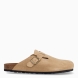 Zuecos para hombre de la marca Itse, modelo BARKING_H. Zuecos elaborados en ante color taupe. Interior en corcho. Cierre de zuecos con hebilla en pala. Zuecos Itse BARKING_H, ideales para tu día a día esta temporada!