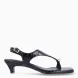 Sandalias de la marca Isteria, modelo SERP. Sandalias elaboradas en polipiel color negro con efecto serpiente. Sandalias con tira en pala. Interior en piel color negro. Sandalias Isteria con cierre de hebilla en tobillo. Sandalias Isteria con tacón de 4cm de altura. Estas sandalias Isteria SERP son ideales para estilizar tus looks esta temporada!