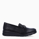 Mocasines de la marca Donna Serena, modelo LAY. Mocasines en piel color negro con adorno de piedras en pala. Interior con plantilla acolchada y extraíble para máxima comodidad. Mocasines Donna Serena LAY, con cuña de 3cm de altura. Mocasines Donna Serena LAY, ideal para ti!