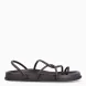 Sandalias de la marca Itse, modelo SANTORINI. Sandalias elaboradas en piel color marrón oscuro. Sandalias con tiras cruzadas en forma de tubular y con anillo en dedo pulgar. Sandalias con un agarre y suela cómoda. Estas sandalias Itse SANTORINI, tienen un estilo moderno y fresco, perfecto para usarlo en tu día a día.