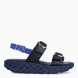 Sandalias de la marca 4CCCCEES, modelo JABARA SANDY. Sandalias elaboradas en piel de alta calidad color negro con detalle de tiras en pala y tobillo, esta de color azul. Funcional y refinado a la vez, SANDY busca elevar el estilo diario. Cierre de sandalias 4CCCCEES con tres correas ajustables, cada una con hebilla metálica, ofrece un ajuste personalizado para cada usuario. Suela de goma. Estas sandalias 4CCCCEES JARABA SANDY Y sus sofisticados herrajes transforman el zapato, dándole un toque chic y elegante. Complemento ideal para tus looks!