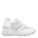 Deportivas de la marca Cetti, modelo C-1145. Exterior de las deportivas de piel color blanco con detalle efecto serpiente. Interior de las deportivas en piel color blanco. Cierre de las deportivas con cordones elásticos. Plantilla de piel acolchada para garantizar la máxima comodidad. Suela de 6cm de cuá, incluyendo 2cm de plataforma. La deportiva Cetti C-1145 te brindará una comodidad absoluta en tu día a día!