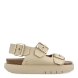 Sandalias de la marca Genuins, modelo G11. Exterior e interior de las sandalias en piel color beig. Cierre de las sandalias Genuins con triple hebilla, en pala, empeine y talón. Sandalias con plataforma de goma. Estas sandalias Genuins G11 son unas clásicas de temporada, que te permitirá armar looks con estilo y comodidad en tu día a día.