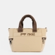Bolso de la marca Pepe Moll, modelo LAGOON. Elaborado en naylon color camel, con un diseño ligero y funcional, ideal para cualquier plan.Cierre con cremallera. Incluye un asa bandolera extraíble, para mayor versatilidad. Bolsillos exteriores con cremallera, para tenerlo todo bien organizado. Medidas: 19cm alto y 26cm ancho. Bolso Pepe Moll LAGOON, pensado para acompañarte en tu día a día.