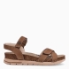 Sandalias de la marca CALBA, modelo VITTORE. Exterior de las sandalias en nobuc color marrón con tiras cruzadas en pala. Interior de las sandalias en piel color beig. Cierre de las sandalias CALBA con doble velcro, en pala y empeine. Sandalias CALBA con suela de goma dentada. Estas sandalias CALBA VITTORE son un complemento clásico de temporada, te darán una comodidad absoluta. No te puede faltar en el armario.