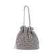 Bolso pequeño de la marca Simosastre, modelo JACQUELINE. Bolso fabricado en algodón con hilos metalizados color plata, con diseño estilo crochet y cierre tipo saco, bolsillos interiores, asa estilo bandolera en el mismo material y logo metalizado. Medidas: alto 34cm y ancho 32cm. Este bolso Simosastre JACQUELINE es ideal para llevar a todos lados!